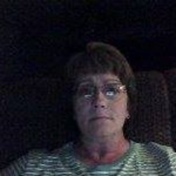 Meet your Posher, Kathy - Picture 1 of 1